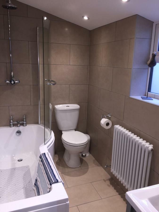 Browns Holiday Cottage Filey Exteriör bild