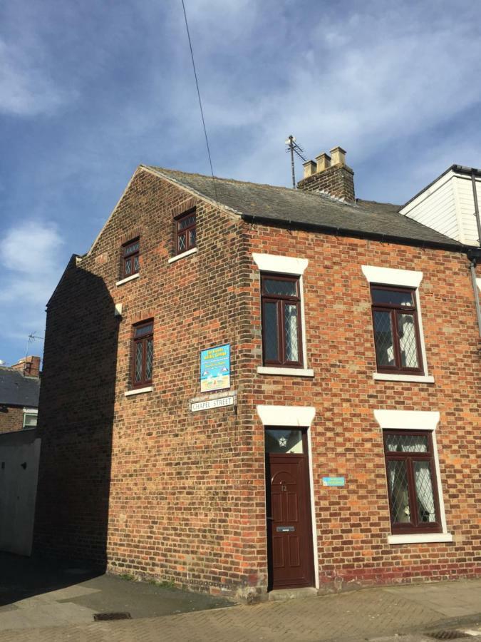 Browns Holiday Cottage Filey Exteriör bild